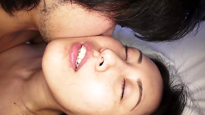 剛毛美人奥さんとことんヤりまくる