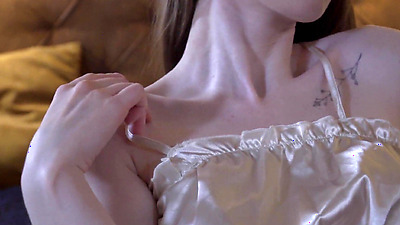 Girls begging old men to fuck them... The best age gap porn only at Oldje