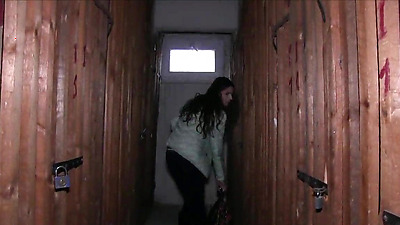 Public Agent Brunette Euro