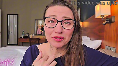 My best friends Mom treats me like family but it didn’t stop her from jumping on my dick.