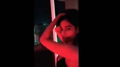 POONAM PANDAY - MIDNIGHT EROTICA FULL LENGTH POONAM PANDEY APP