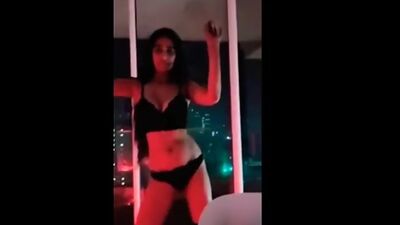 POONAM PANDAY - MIDNIGHT EROTICA FULL LENGTH POONAM PANDEY APP
