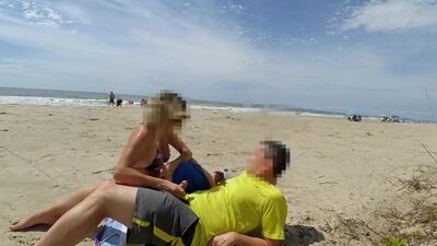 Real amateur public handjob on the beach