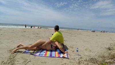 Real amateur public handjob on the beach