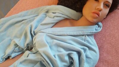 Hot real looking sex doll with big ass and big tits