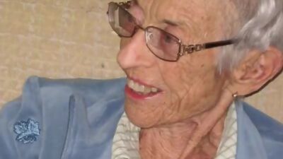 Sexy amateur grannies photo compilation