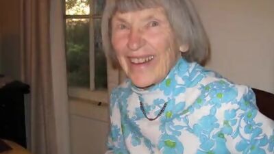 Sexy amateur grannies photo compilation