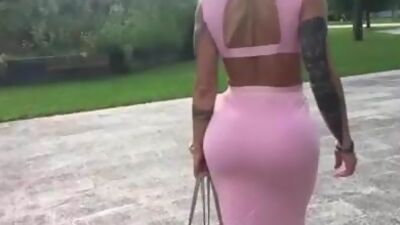 Sexy Calves & Perfect Round Ass In Pink Dress