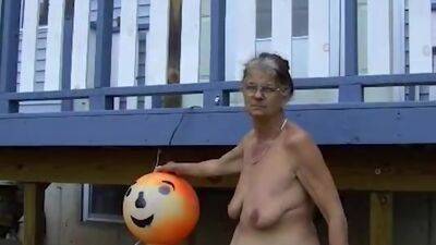 Hairy old grannies compilation slideshow