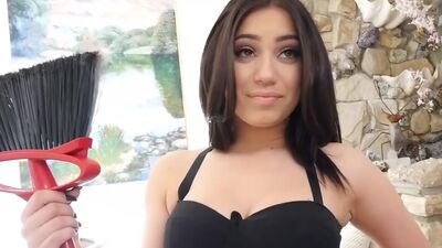 Help Me Clean, Papi!