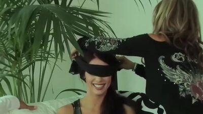 Couple enjoys a threesome