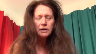 Sexy granny gets her old snatch fucked and fingered