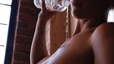 Portuguese Playboy MILF babe Carmen Nikole amazing striptease in a gym