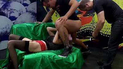 Viktoria goo loves blowjobs cumshots and facials