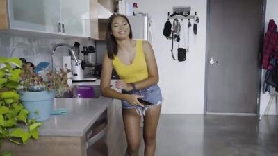 Stepsister pops out her pussy and lets stepbrother lick her clit