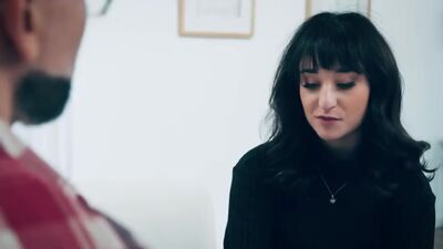 Teen dauther secretly inlove with her stepdad