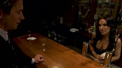 Banker fucked by shemale bartender