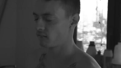 Young Natural Sexy Amateur Couple Homemade Video