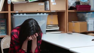 Enticing sexy shop lifter chick Audrey Royal gets her tight pussy fucked by a undercover LP officer