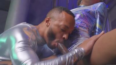 VR ebony shemale babe Cloudy Vi sucked and anal barebacked