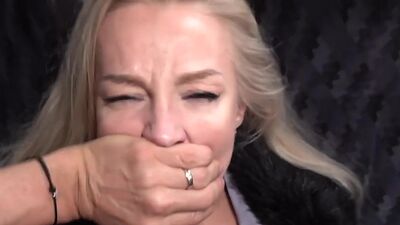 Bigboob taxi driver riding on backseat before missionary