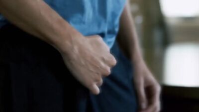 Huge bear Cain Marko fucks small guy Isaac Parker