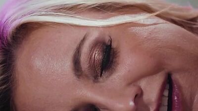 Brunette masseuse rubs and licks the pussy of her client