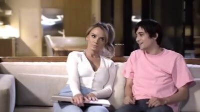 Stepmom MILF Pristine Edge pulls an all nighter with her lovely stepson