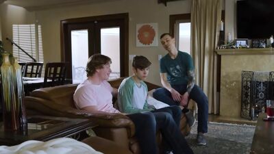 Straight guy gets a heart transplantation from gay boy