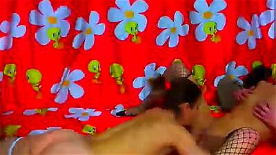 lesbian girls eating pussy and anal toying