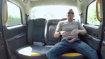 Big tits european cabbie gets licked and nailed on backseat
