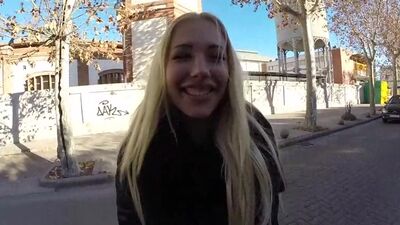 Big Tit Babe Gets Wild On a Public Train