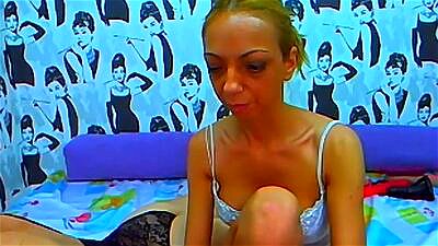 2 petite lesbian camgirls talking with fans