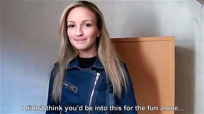 Seducing a Hungarian Amateur
