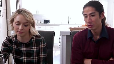 Slutty stepsis Ava and horny stepbro David bangs during thanksgiving