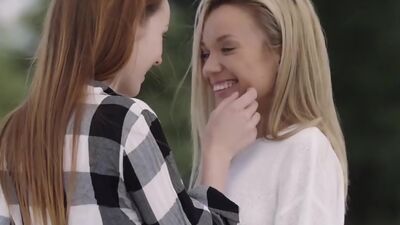 teens Miss Zita and Kit Rysha posed and showed nice tits in photo session