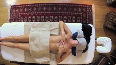 Amazing big ass MILF Nikki Daniels client gave a hot footjob and blowjob