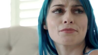 Sexy teen Jewelz Blu got surprised by a dirty stepbro with big hard cock