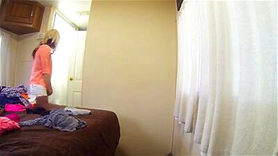 Flexible Spinner Gives Blowjob