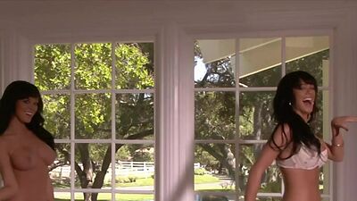 Flexible latina ballerina Valerie Mason reveals her big fake boobs