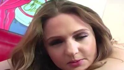 Bigass pov beauty sucking before fucked from behind