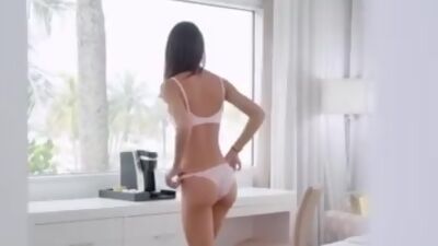 Celeb Look-Alike in Thong Bikini