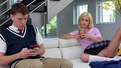 Slutty Kiara Cole rides and bounces on Stepbro Rion's prick