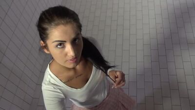 Loren Minardi is a dream girl who loves to fuck