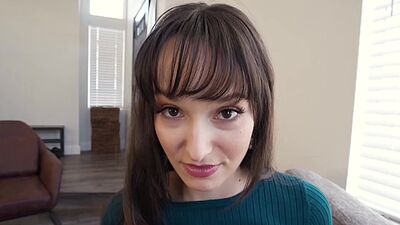 Big boobed MILF stepmother Lexi Luna knows the best way to stay warm