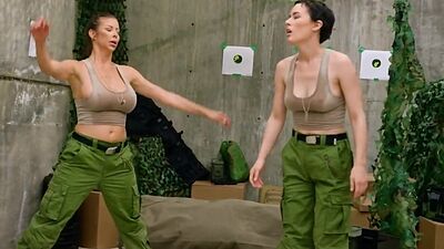 Bigtit lesbian army babe licking officer before scissoring