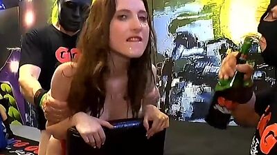 Teen liahona louise shows group oral and cumshots