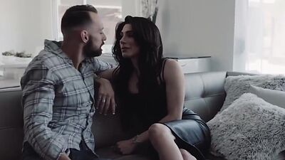 Gorgeous TS gets bareback fucked by her new boyfriend