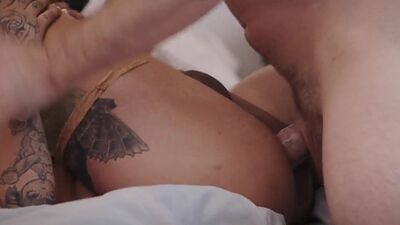 Curvy trans goddess sucks bf before sex in erotic couple