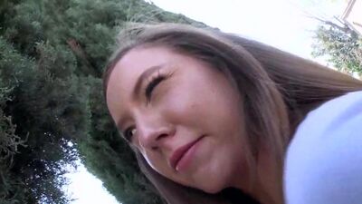 Big booty white girl gets hard anal